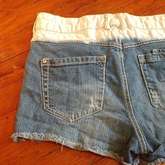 Jolt Bleach Dye Jean Shorts SZ 9 - Picture 7 of 8